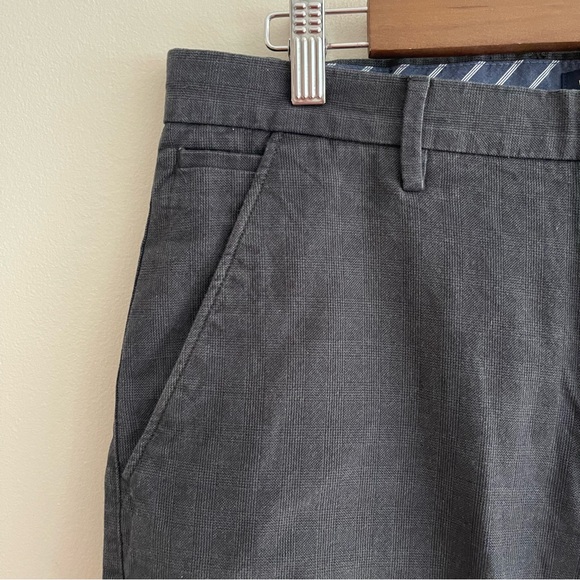 Men’s Banana Republic Vintage Straight Pants - Picture 5 of 9